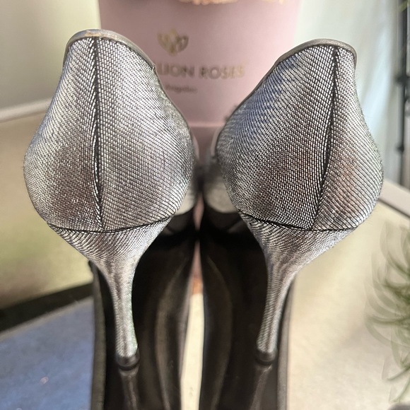 Limited Edition Peep Toe Heels Never Worn! Size 40. - Picture 4 of 11